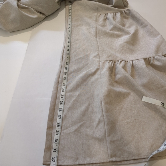 Saints & Hearts Light Weight Tiered Wide Leg Tan Pants, Size S - Picture 6 of 12